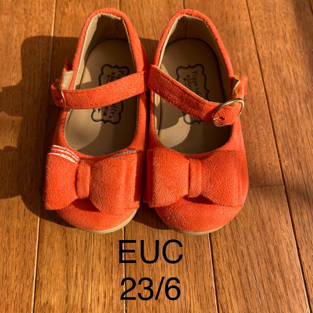 Pipperdoodles Bow Shoes